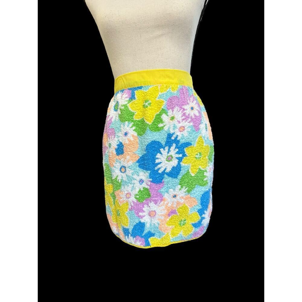 Vintage colorful floral terrycloth apron